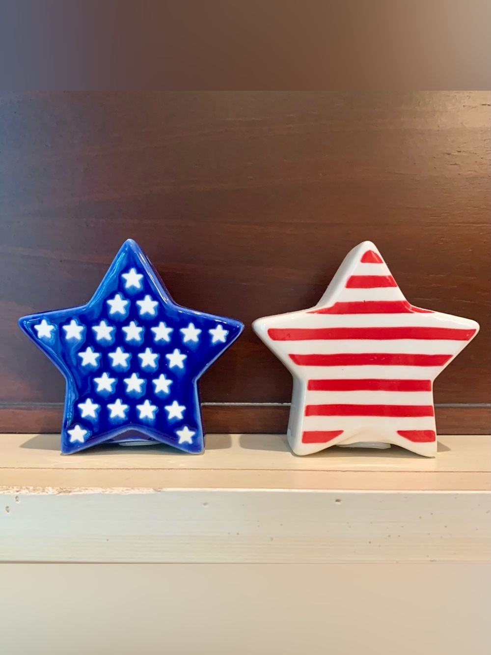 Star Ceramic Salt & Pepper Shakers Americana Patriotic Stars & Stripes